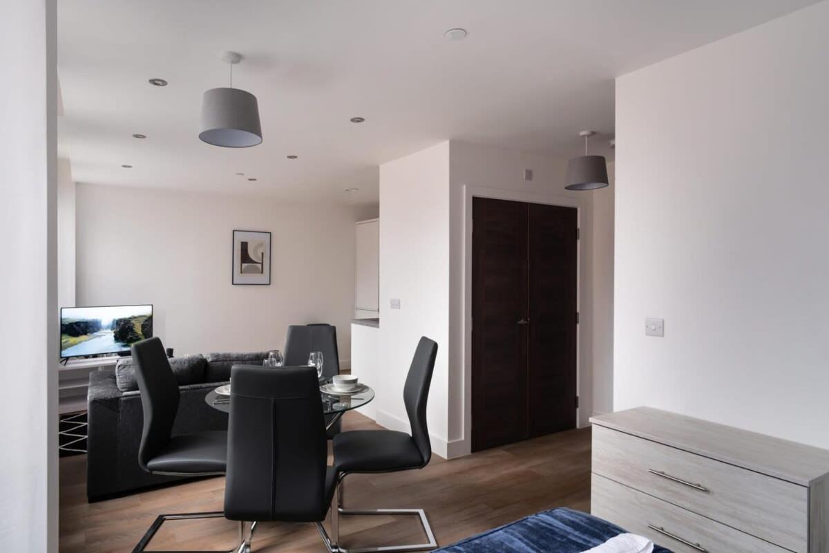 Stay Zeni, Alexandra Rise Manchester Smart Studio Экстерьер фото