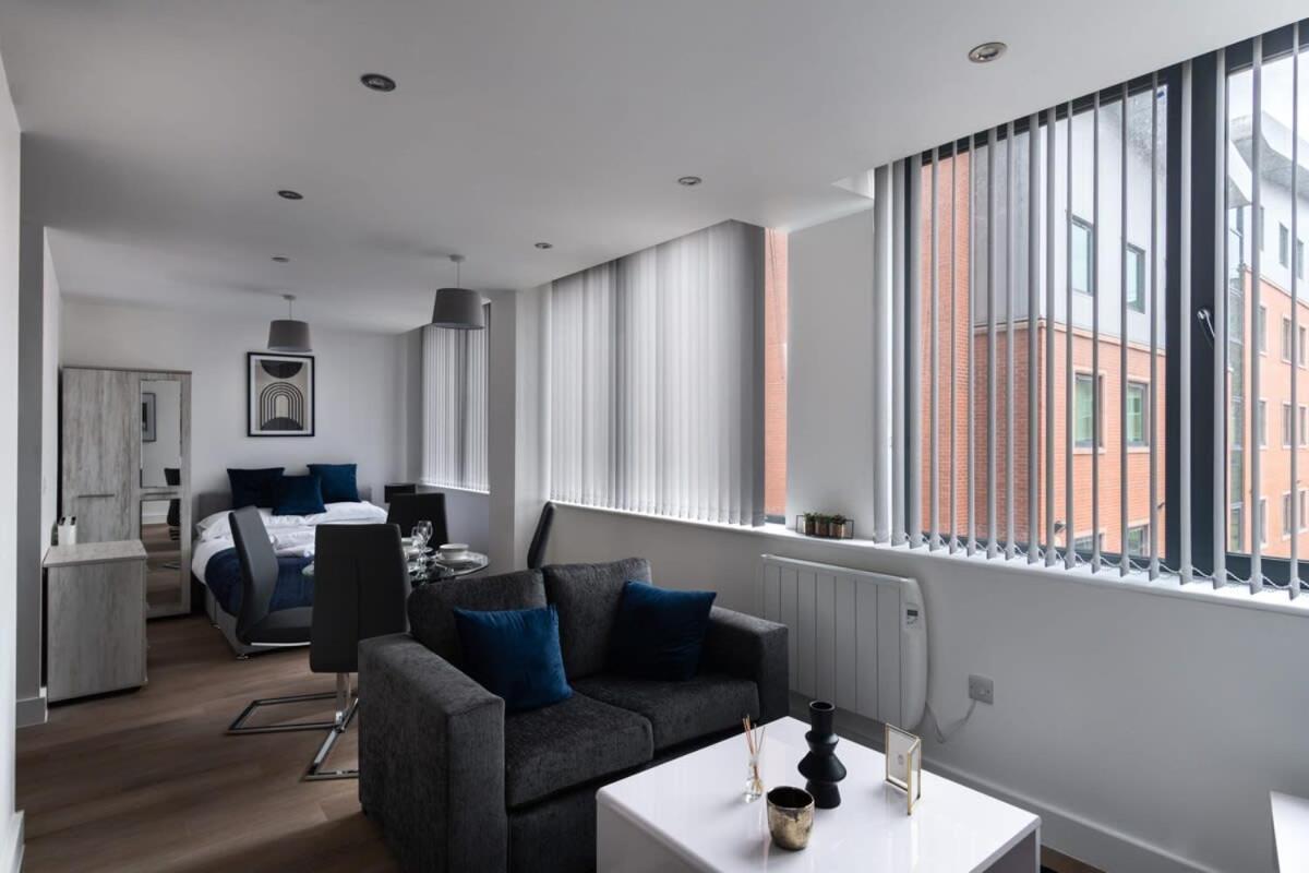 Stay Zeni, Alexandra Rise Manchester Smart Studio Экстерьер фото